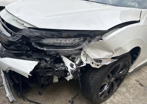 Honda Civic cena 39000 przebieg: 15418, rok produkcji 2018 z Ujście małe 254